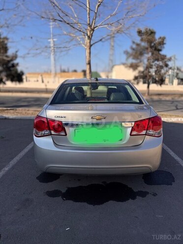Chevrolet Cruze-2