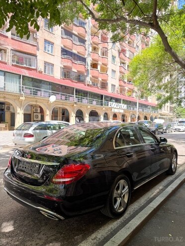 Mercedes E 200-7