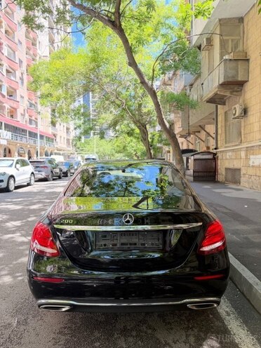 Mercedes E 200-6