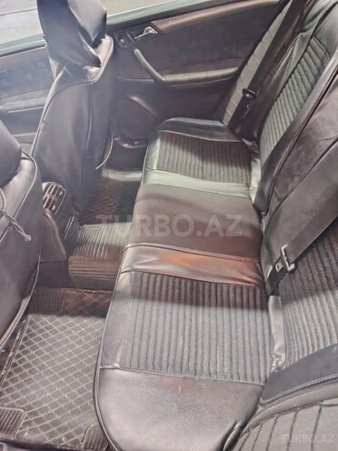 Mercedes C 200-9