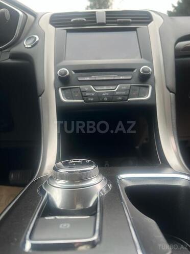 Ford Fusion (North America)-15