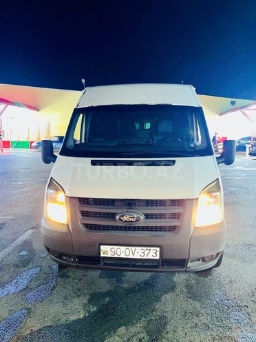 Ford Transit-1
