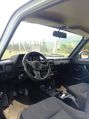 LADA (VAZ) Niva-9