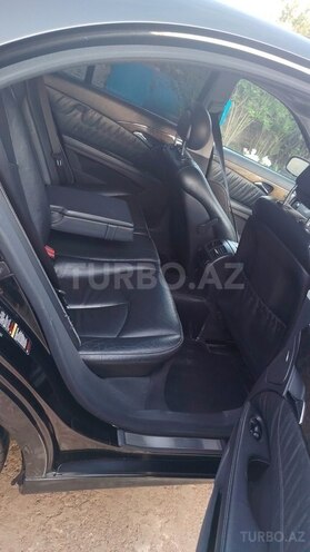 Mercedes E 350-5