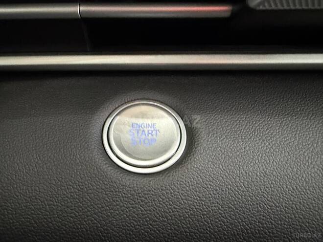 Hyundai Elantra-20