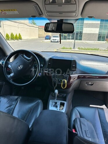 Hyundai Santa Fe-9