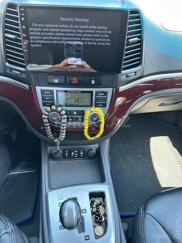 Hyundai Santa Fe-15