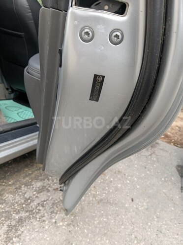 Toyota Prius-11