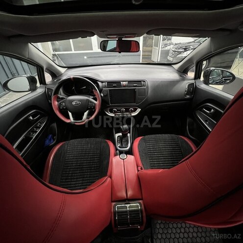 Kia Rio-8
