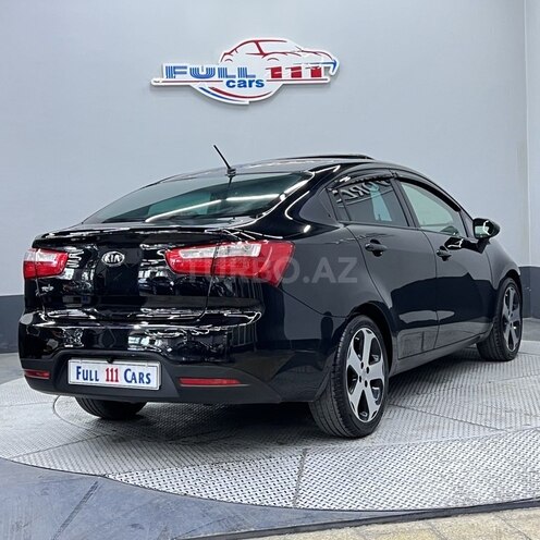 Kia Rio-12