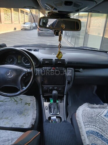 Mercedes C 200-3