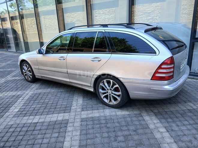 Mercedes C 200-4