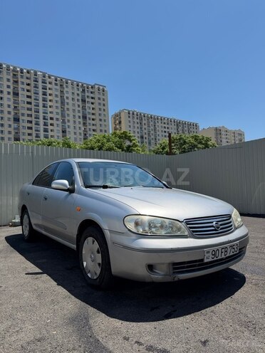 Nissan Sunny-2