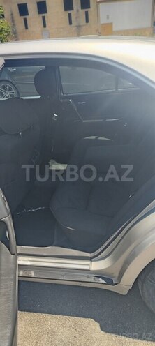 Mercedes E 240-13