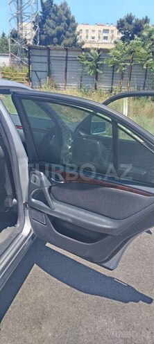 Mercedes E 240-14