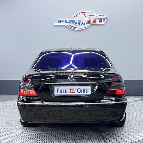 Mercedes E 220-6