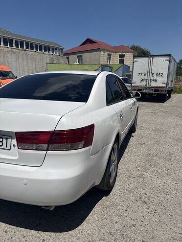 Hyundai Sonata-6