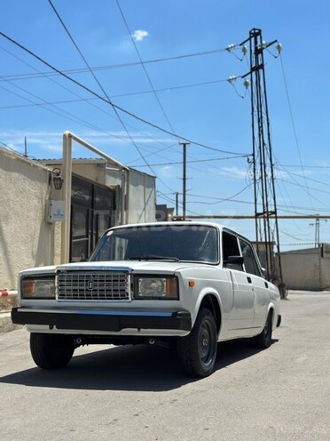 LADA (VAZ) 2107-2