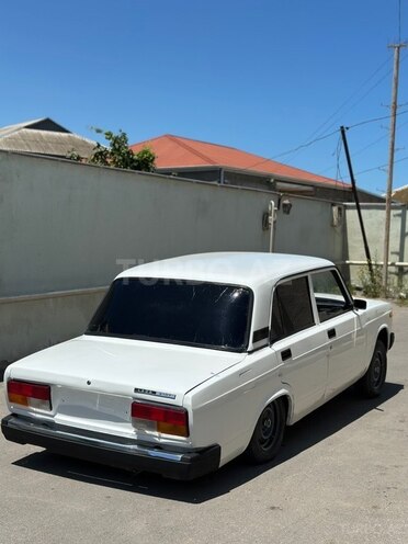 LADA (VAZ) 2107-4