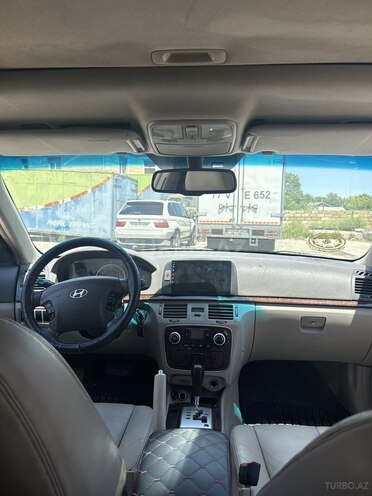 Hyundai Sonata-8
