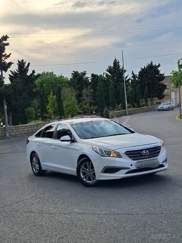 Hyundai Sonata-4