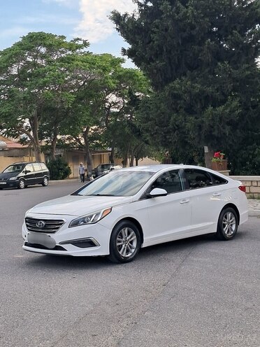 Hyundai Sonata-17