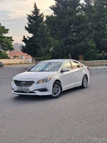 Hyundai Sonata-6