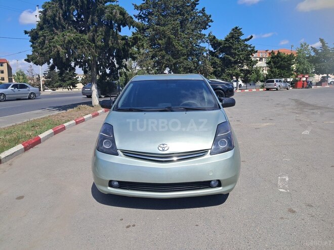 Toyota Prius-2