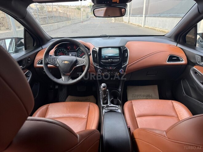 Chevrolet Cruze-8