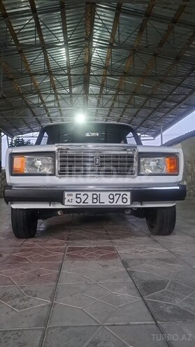 LADA (VAZ) 2107-1
