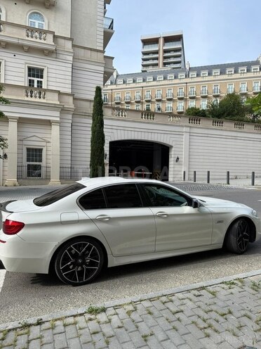 BMW 528-5
