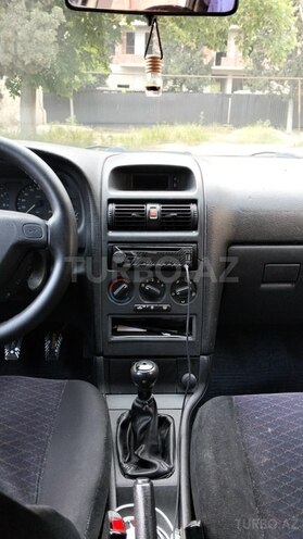 Opel Astra-8
