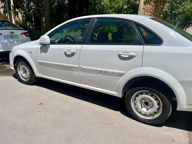 Daewoo Gentra-3