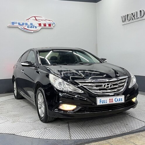 Hyundai Sonata-1