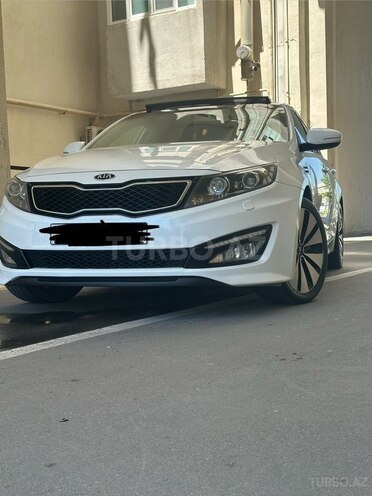 Kia Optima-4