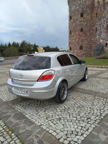Opel Astra-3