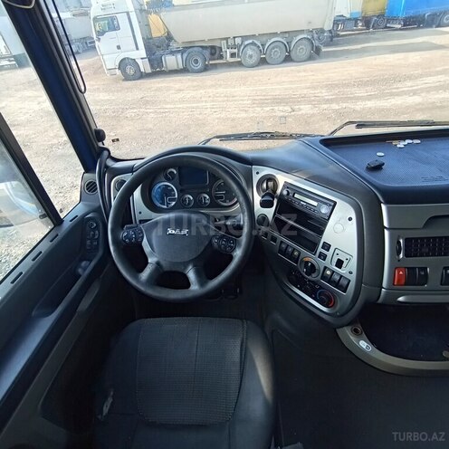 DAF 105 XF-4