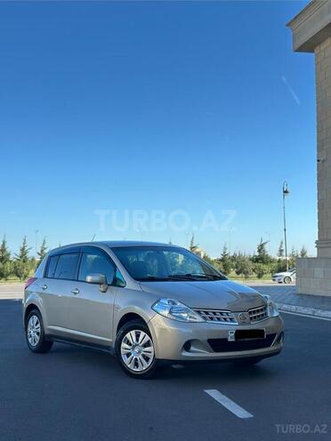 Nissan Tiida-3