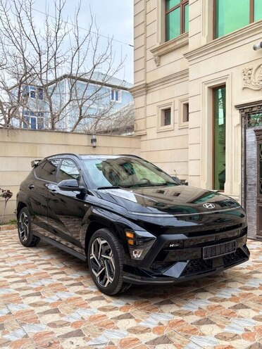 Hyundai Kona-3