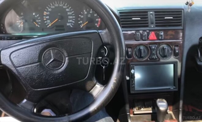 Mercedes C 230-10