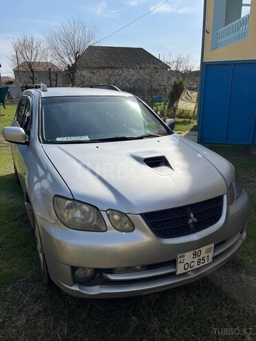 Mitsubishi Airtrek-2