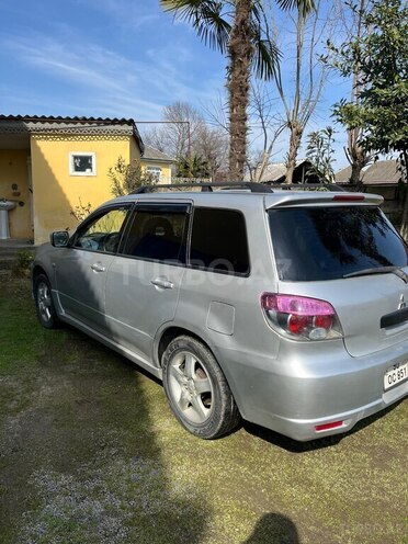 Mitsubishi Airtrek-3