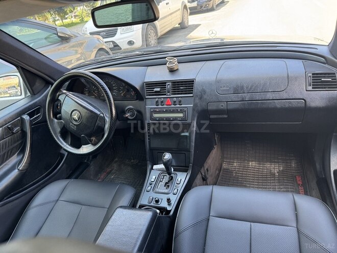 Mercedes C 280-5