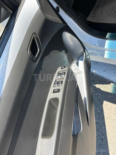 Chevrolet Spark-12