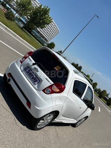 Chevrolet Spark-10