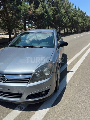 Opel Astra-2