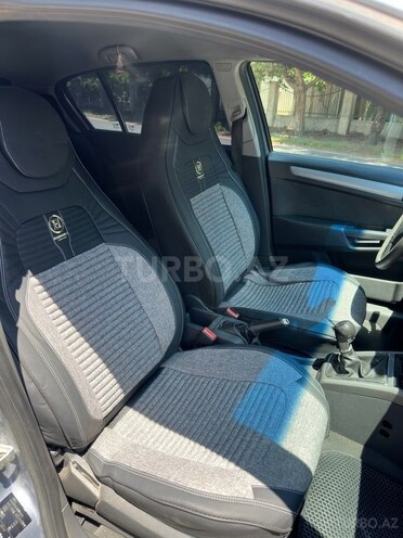 Opel Astra-8