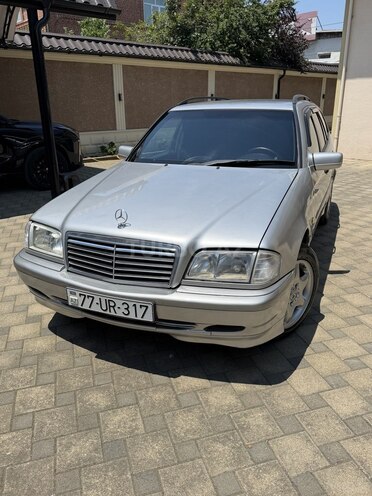 Mercedes C 180-2