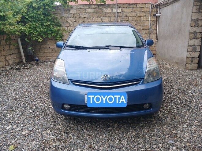 Toyota Prius-1