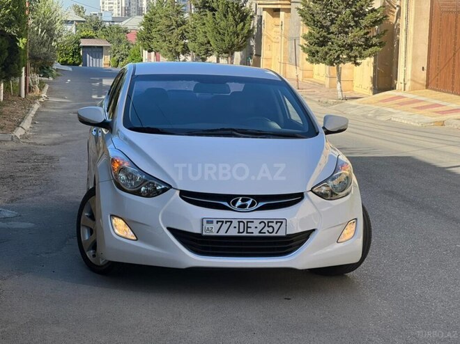Hyundai Avante-1